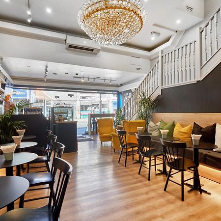 Best Western Greater London Илфорд Экстерьер фото