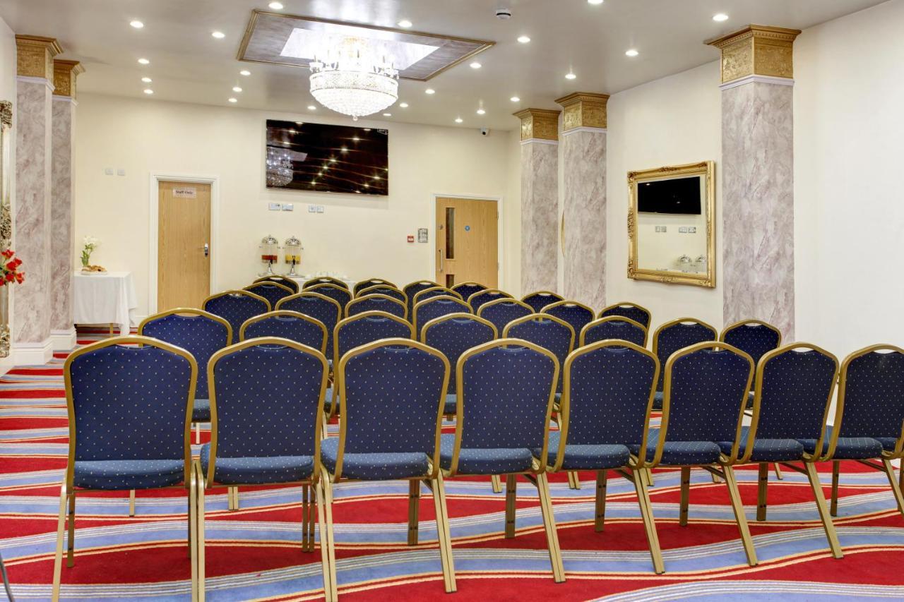 Best Western Greater London Илфорд Экстерьер фото