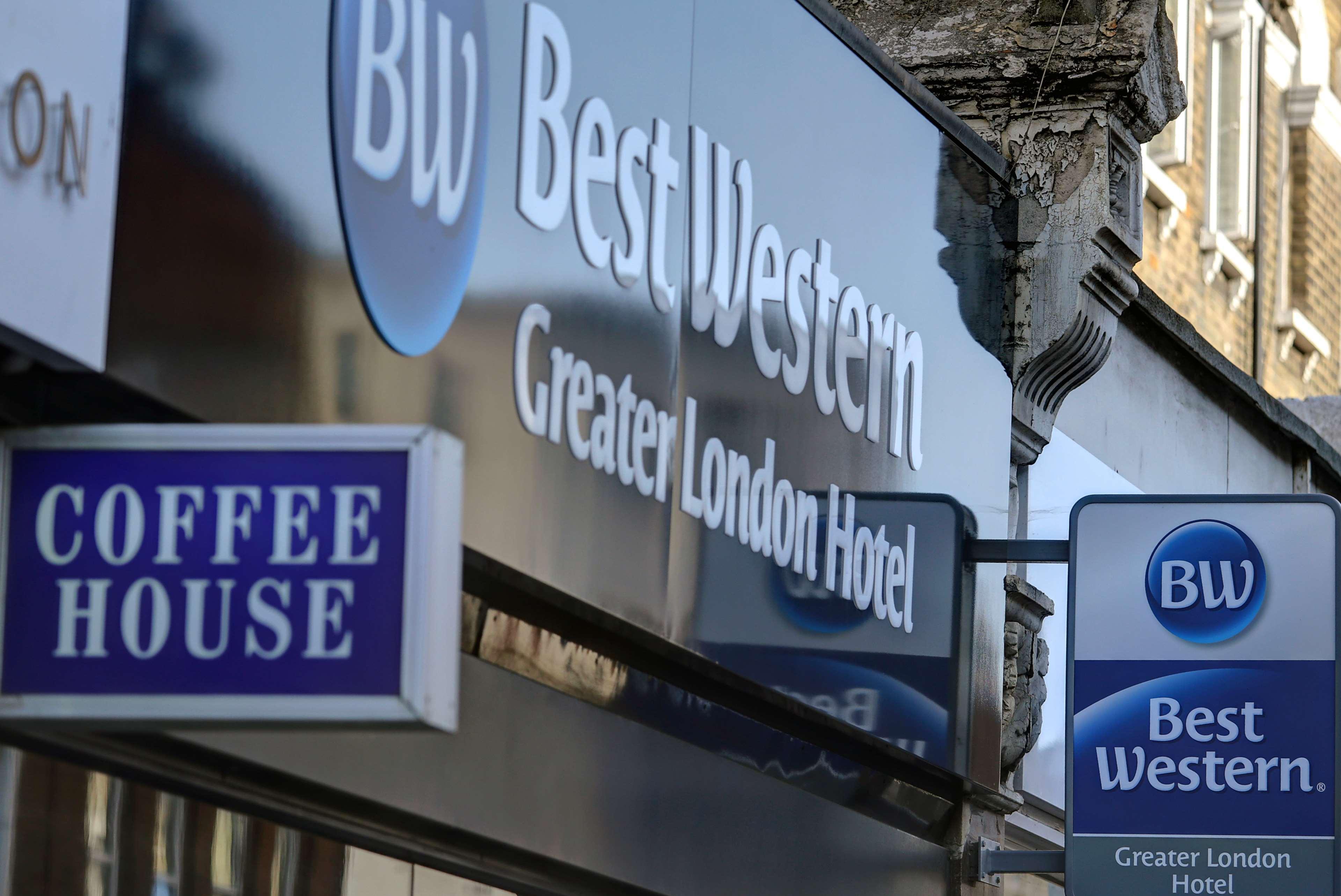 Best Western Greater London Илфорд Экстерьер фото