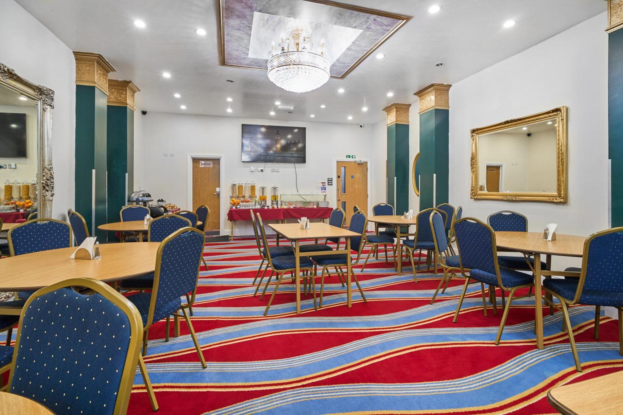 Best Western Greater London Илфорд Экстерьер фото